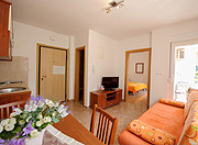 Lovrić apartmani - apartman 4