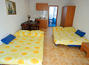 Lovrić apartmani - studio apartman 2